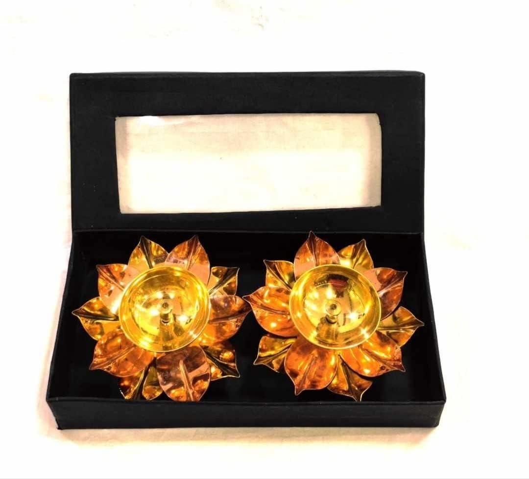 Set of 2 Floral Shape Metal Diya